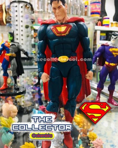 figura de colección de superman